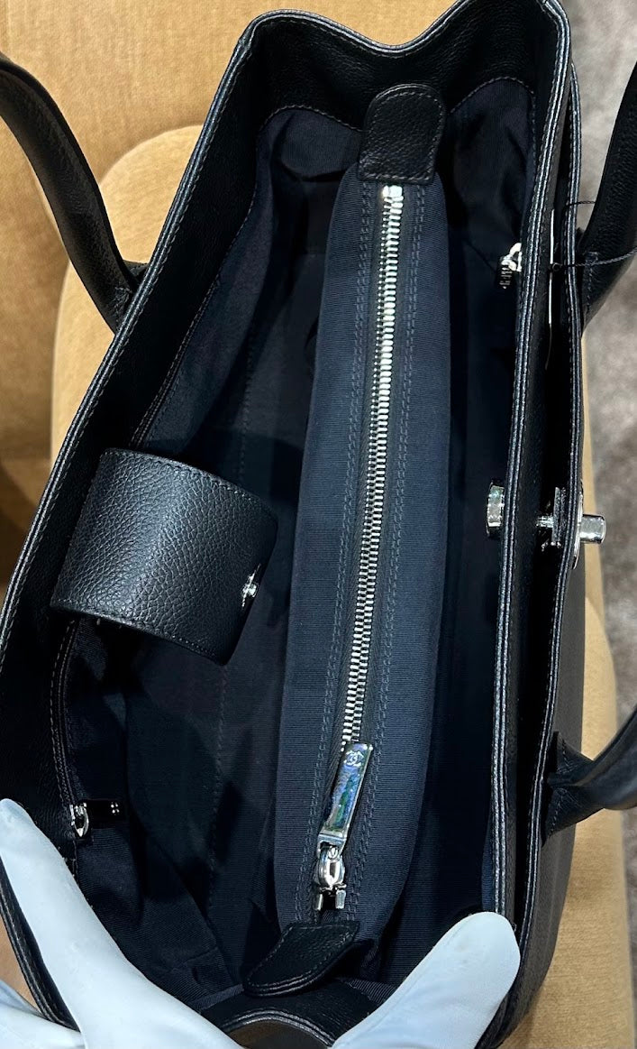 CHANEL エグゼクティブ トートバッグ