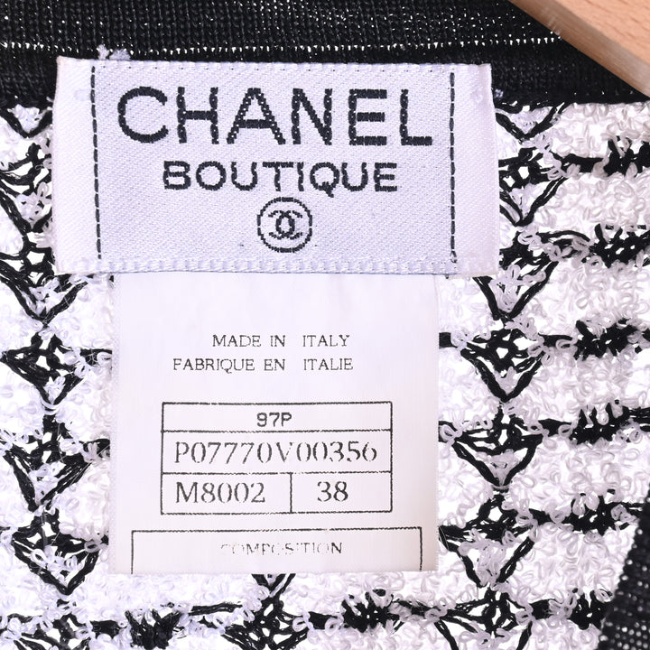 CCマーク柄がお洒落♪【CHANEL】ココビーチ 25M ジャケット コレクション CHANEL 2025年 ココ ビーチ コレクション - ルック