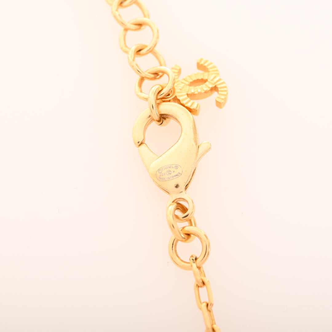 CHANEL シャネル A22K ココマーク ラインストーン フェイク