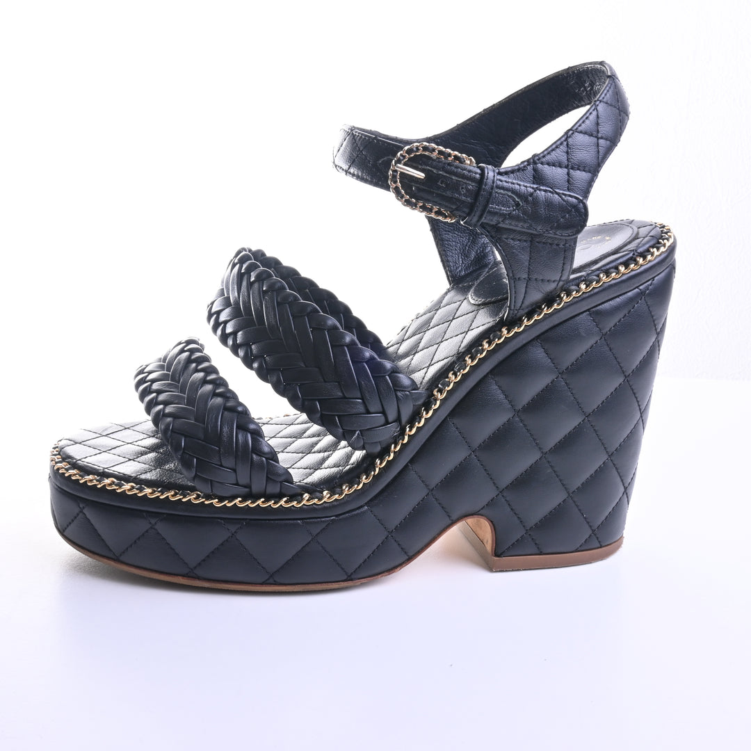 シャネル マトラッセ ウェッジソールサンダル – co&co