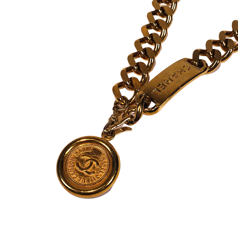 CHANEL Chanel chain belt medallion