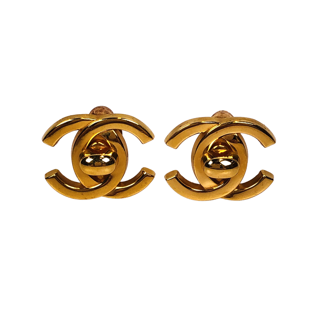 CHANEL Coco Mark Turnlock 96P Earrings GP Gold – co&co