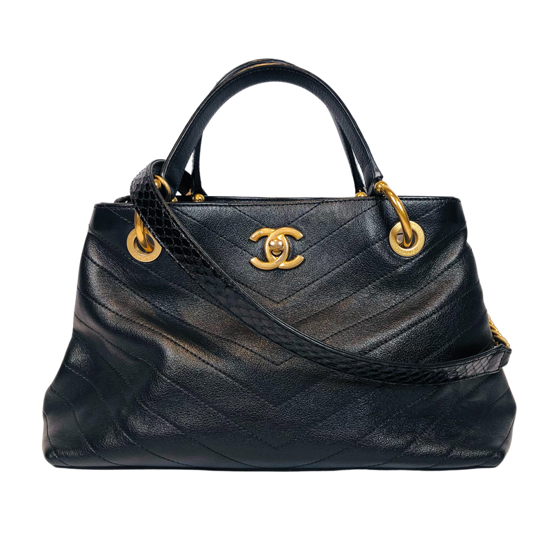 CHANEL Chanel Chevron 2WAY chain handbag